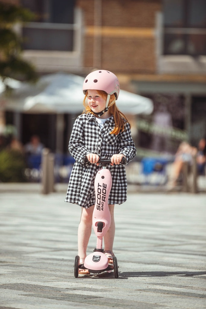 Scoot and Ride Highwaykick 1 rose im Einsatz