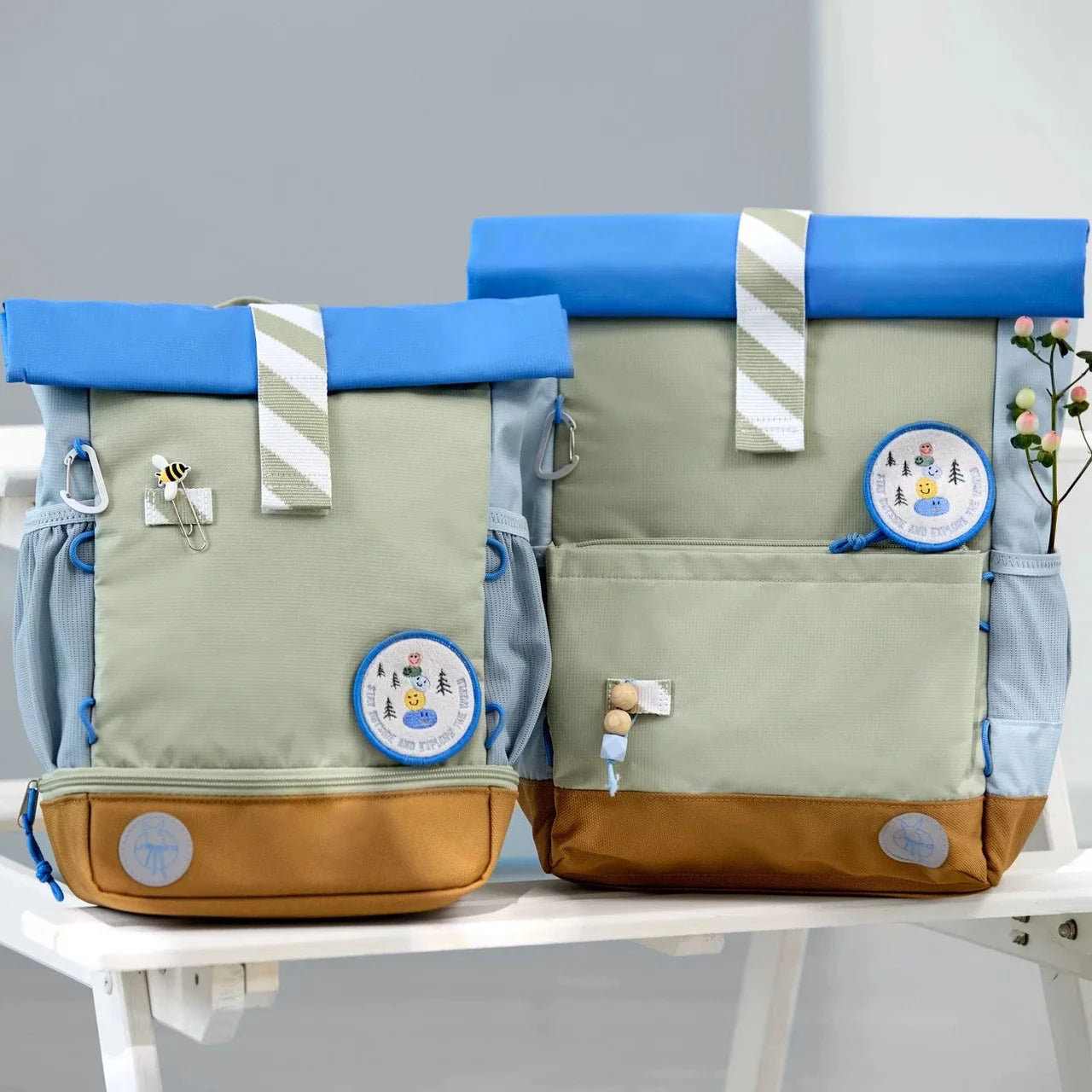 Lässig Rolltop Rucksack Kinder Grün Blau seitliche Außenfächer für Trinkflasche