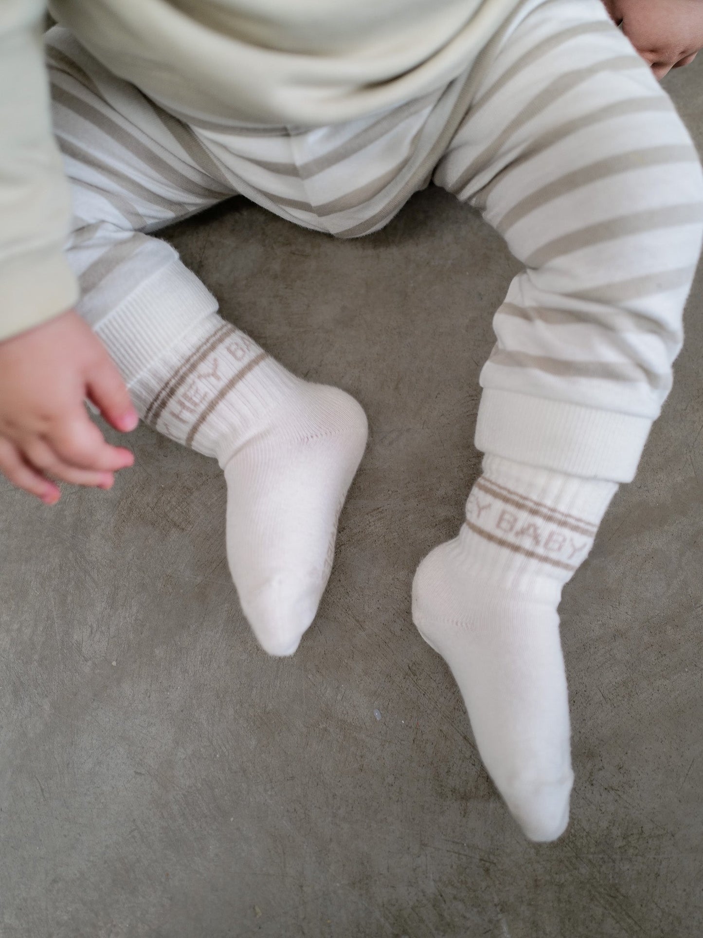 Famvibes HEY Baby Socken taupe