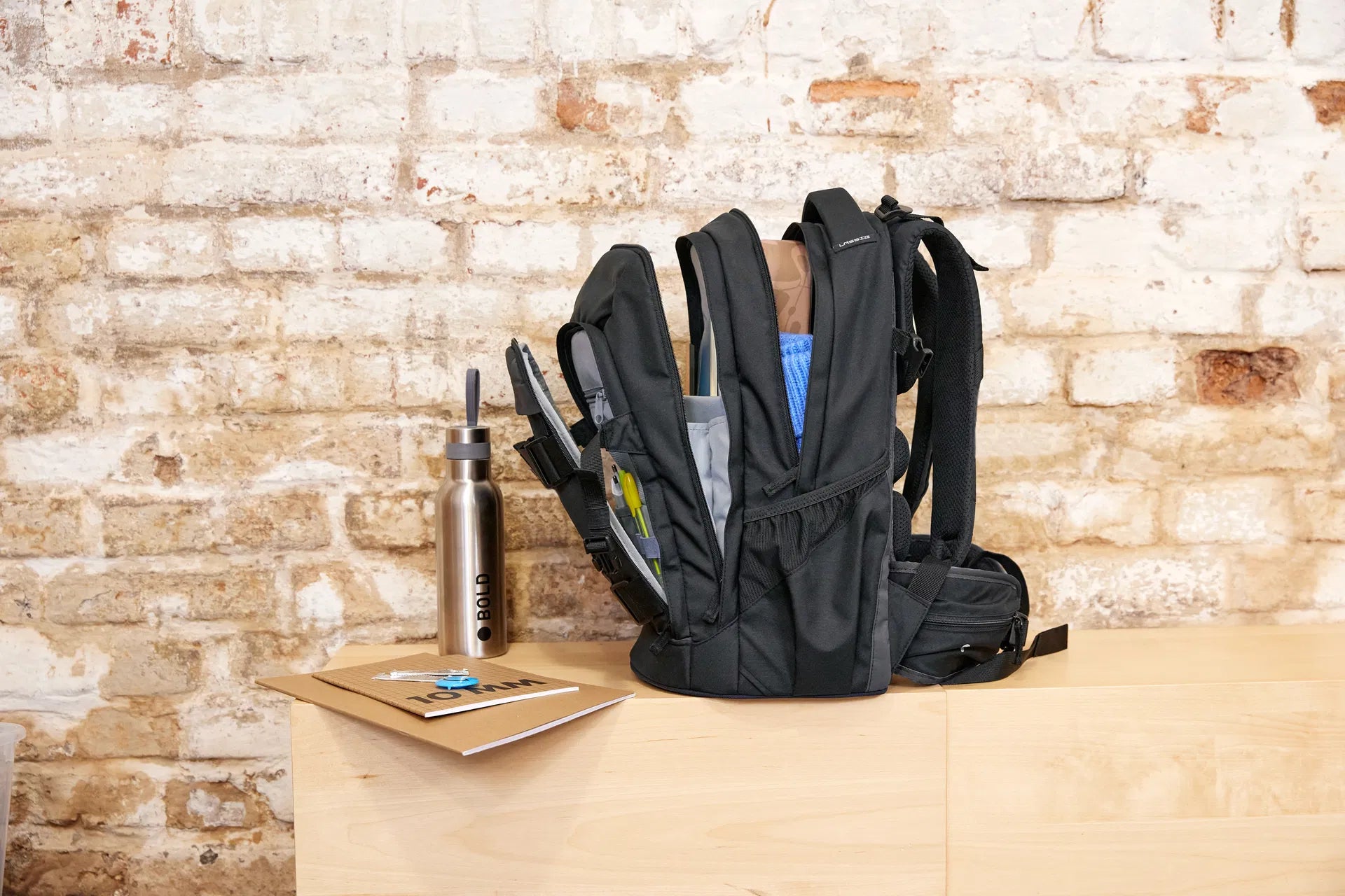 Lässig Schulrucksack Lieferumfang