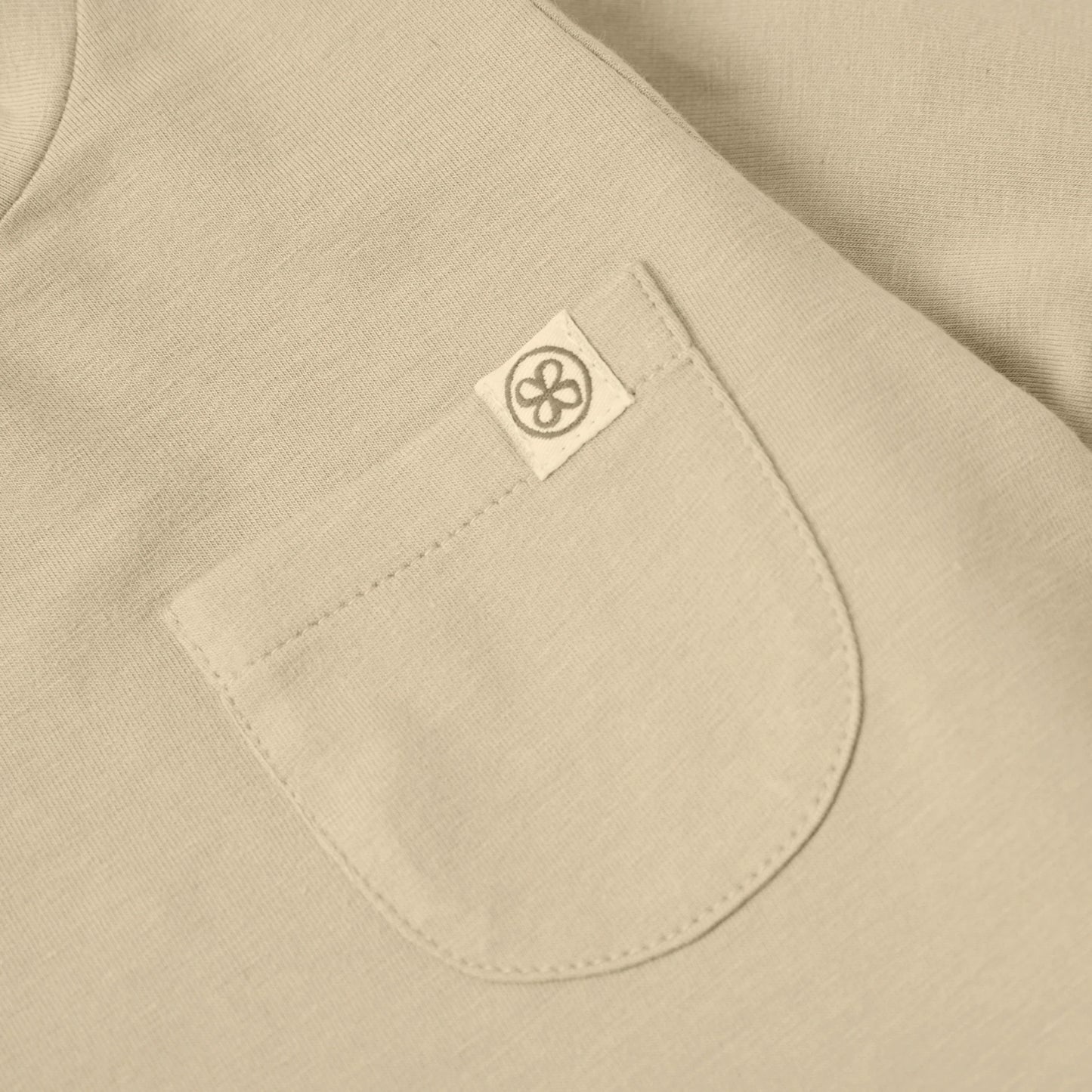 Cloby Langarmshirt in Sandy Beach von der Seite