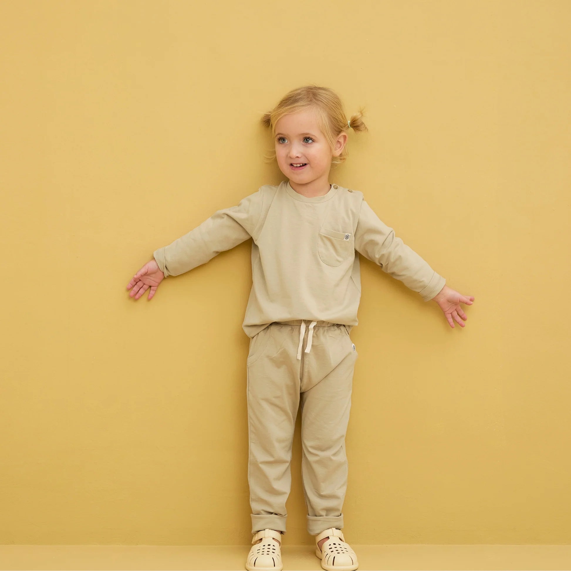 Cloby Langarmshirt in Sandy Beach Detailansicht