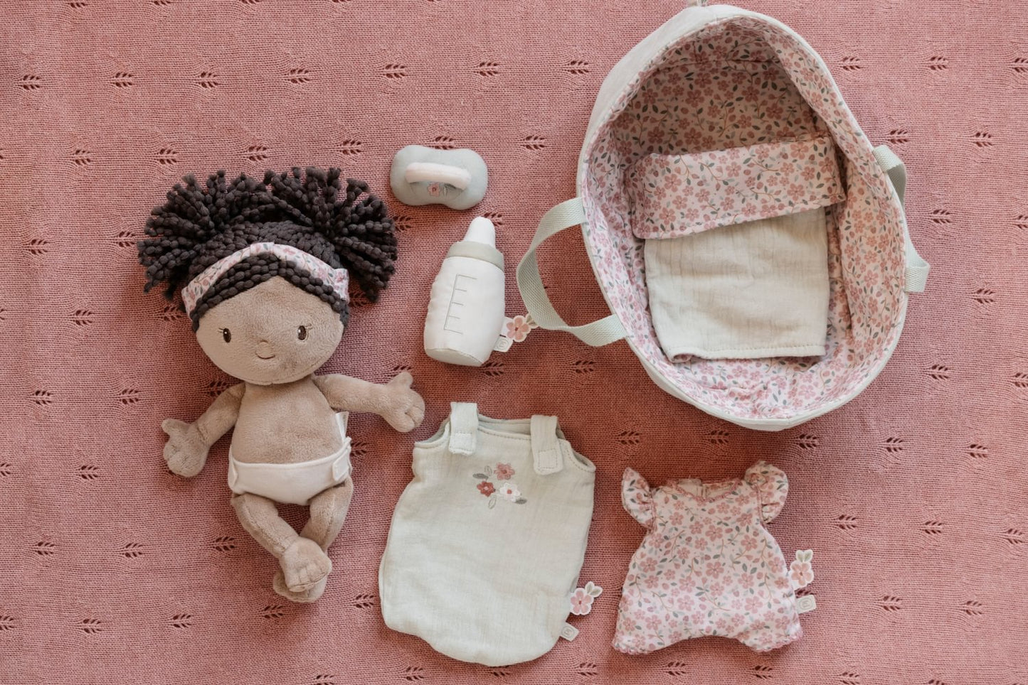 Little Dutch Babypuppe im Körbchen Evi GRS mit Zubehör