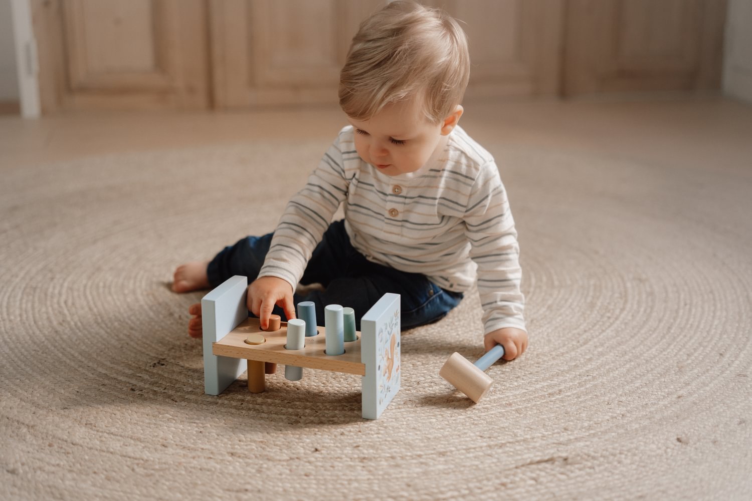 Little Dutch Blaue Hammerbank Personalisierung Geburt Forest Friends von der Seite