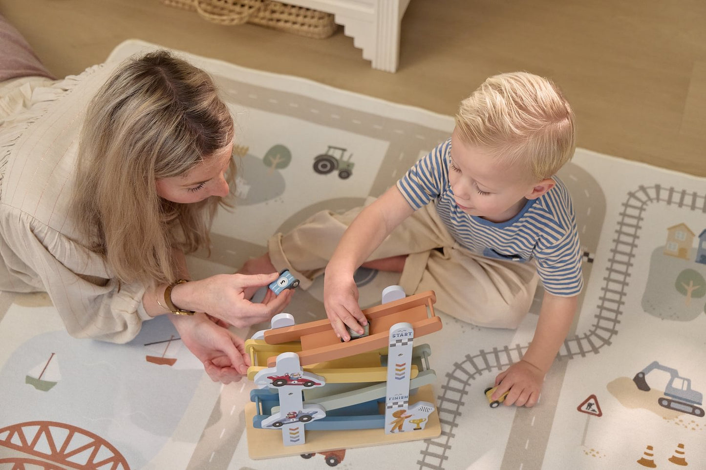 Little Dutch Blaue Holzautobahn Holz Autos