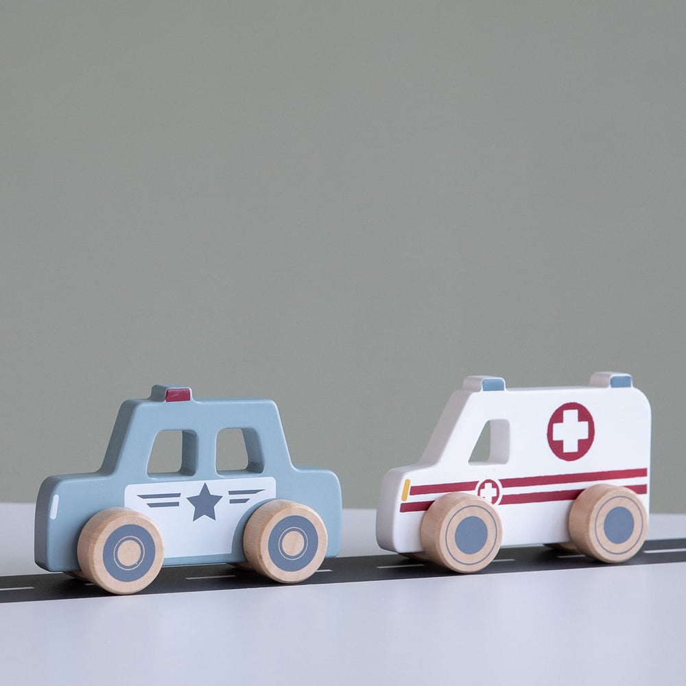 Holzspielzeug Autos