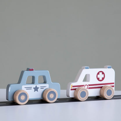 Holzspielzeug Autos