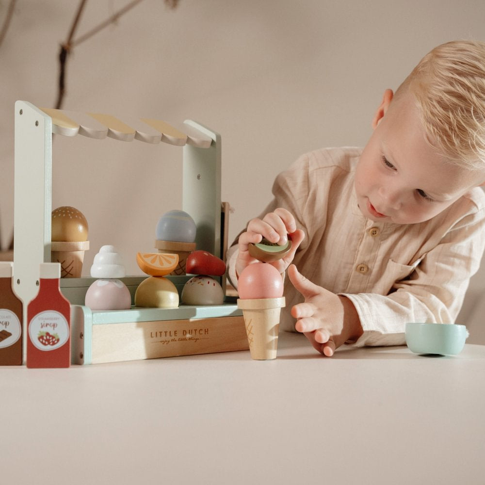 Little Dutch Eisstand