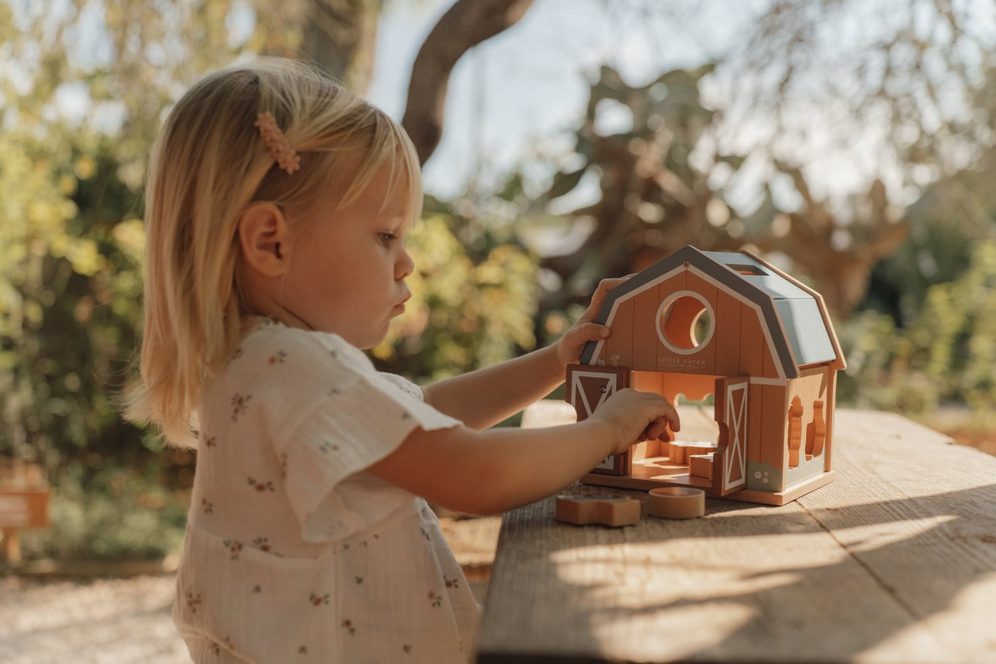Little Dutch Formen Steckspiel Little Farm Bauernhof LD7147