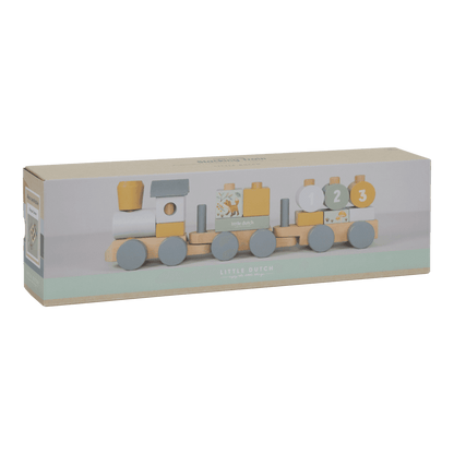 Little Dutch Personalisierung zur Taufe Eisenbahn Holz Forest Friends im Einsatz