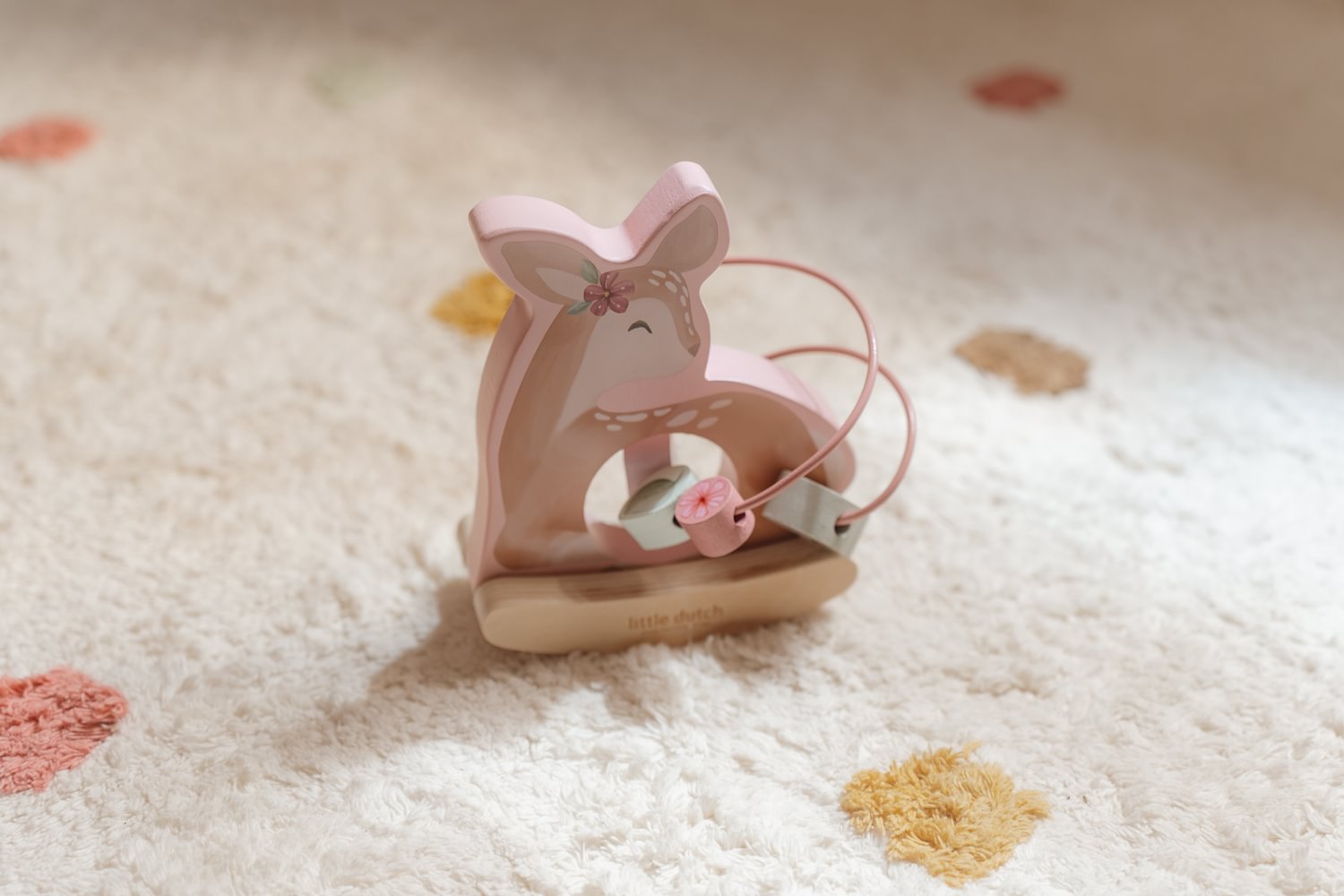 Little Dutch Holz Schaukeltier Reh mit Aktivitäten Spirale Hirsch - Fairy Garden mit Zubehör