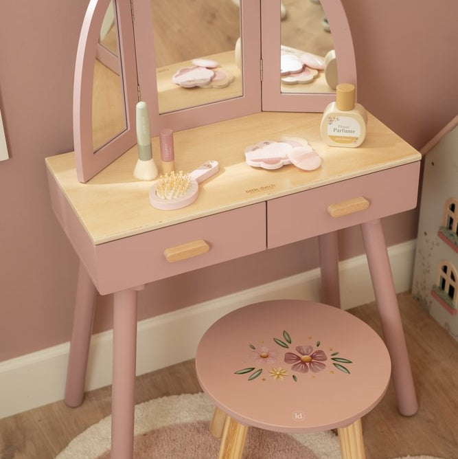 Little Dutch Holz Schminktisch rosa Material Nahaufnahme