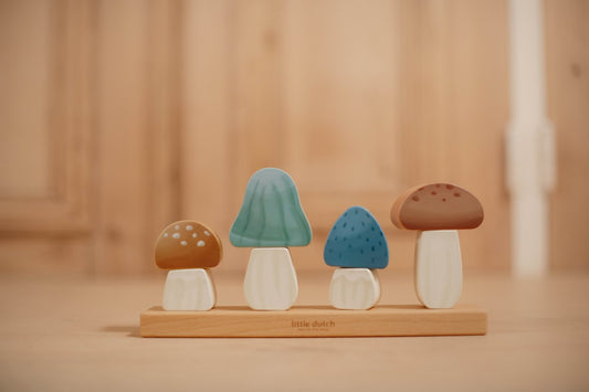 Little Dutch Holz Stapelpuzzle Fliegenplize Forest Friends Detailansicht
