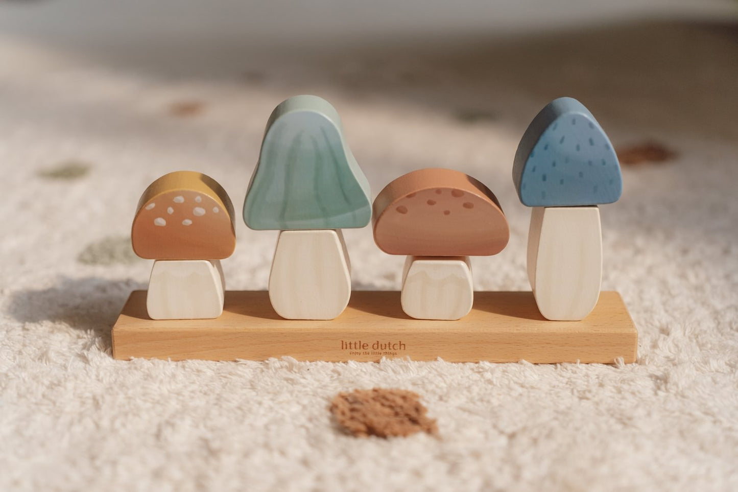 Little Dutch Holz Stapelpuzzle Fliegenplize zur Geburt Forest Friends