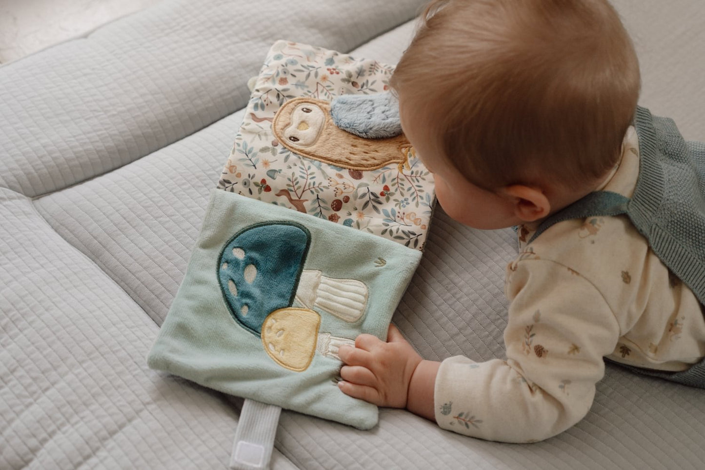 Little Dutch Stoffbuch mit Aktivitäten blau - Forest Friends