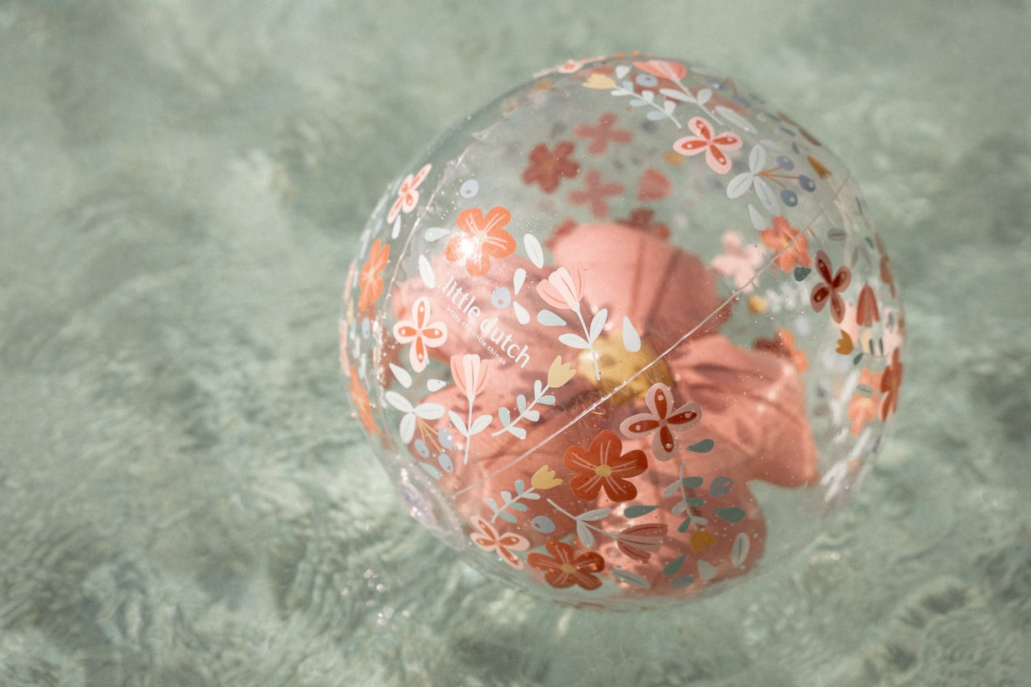 Little Dutch rosa 3D Strandball Blume Pink Flowers