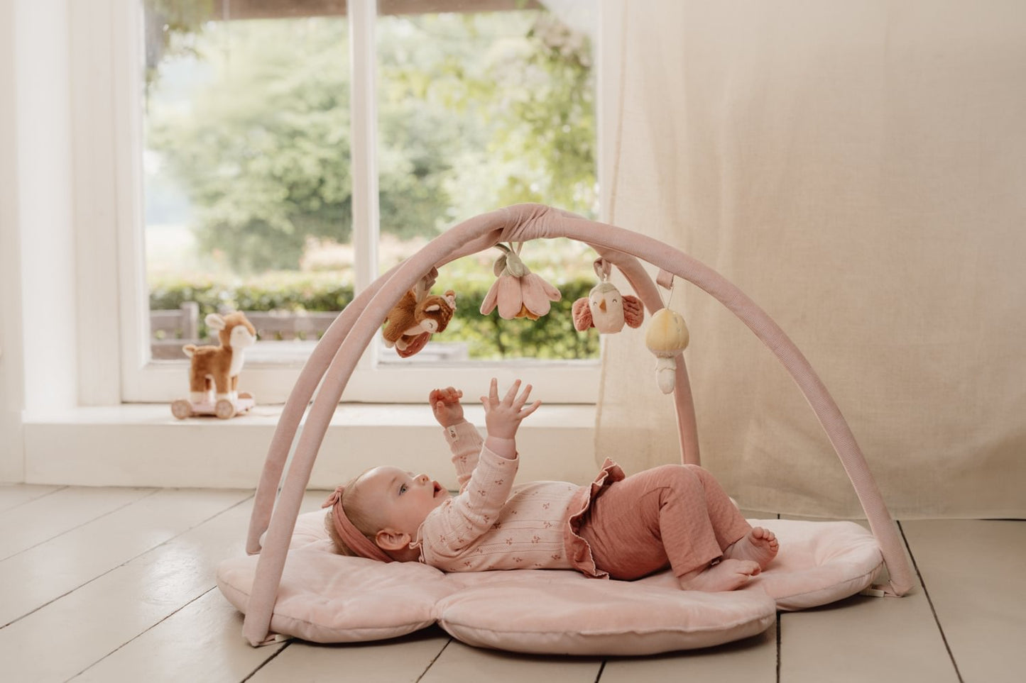 Little Dutch rosa Aktivitäten Spieldecke mit Bogen Fairy Garden