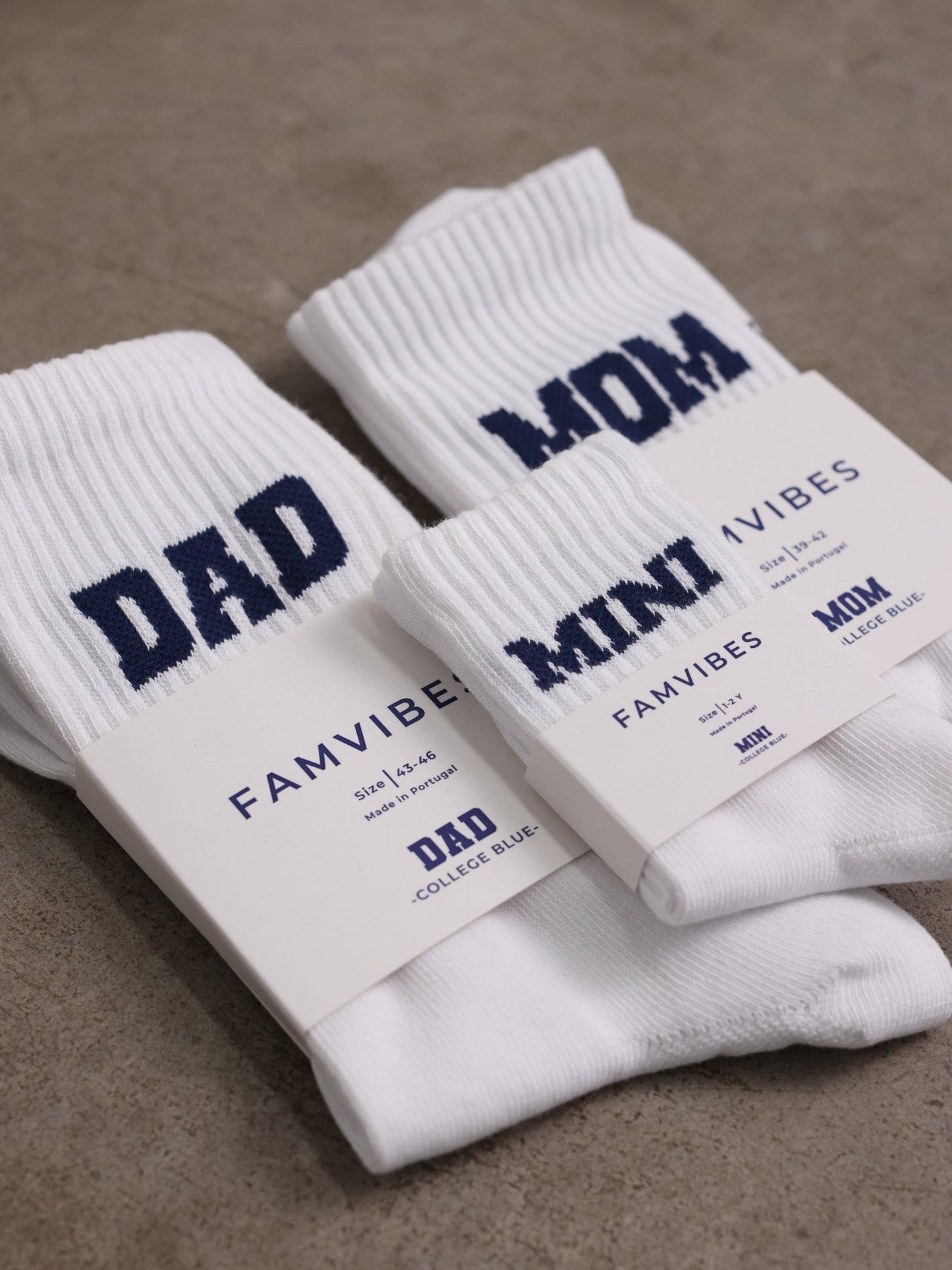 Famvibes Mom College Socken weiß