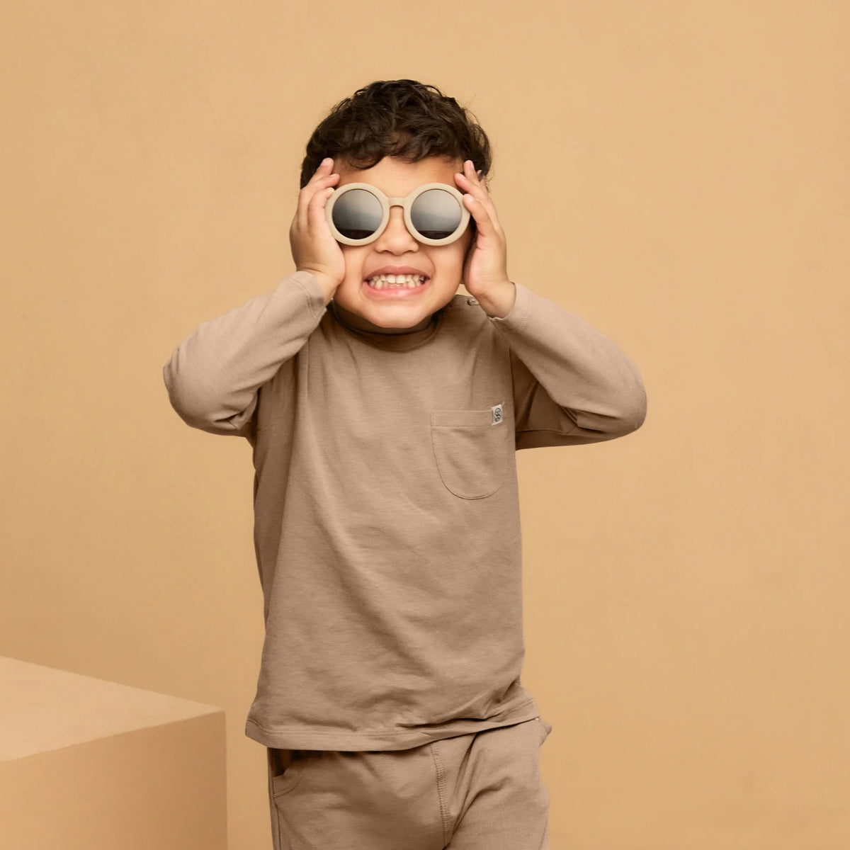 Cloby Langarmshirt in Peanut Brown mit Verpackung
