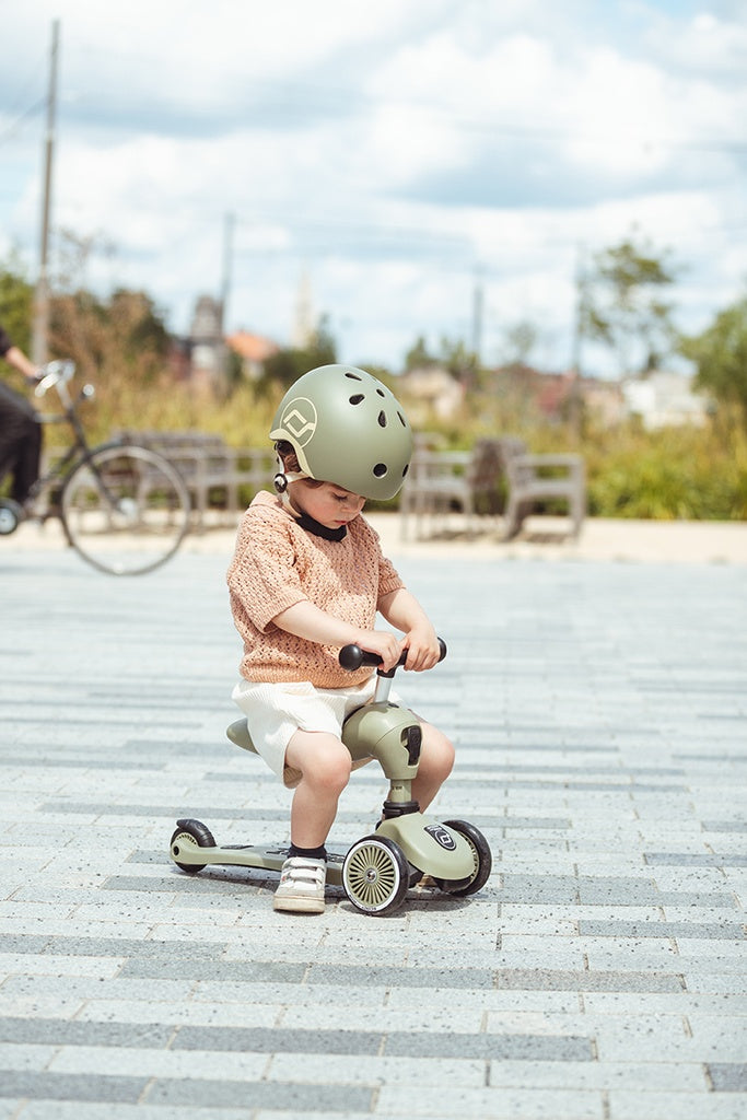Scoot and Ride Highwaykick 1 olive mit Zubehör