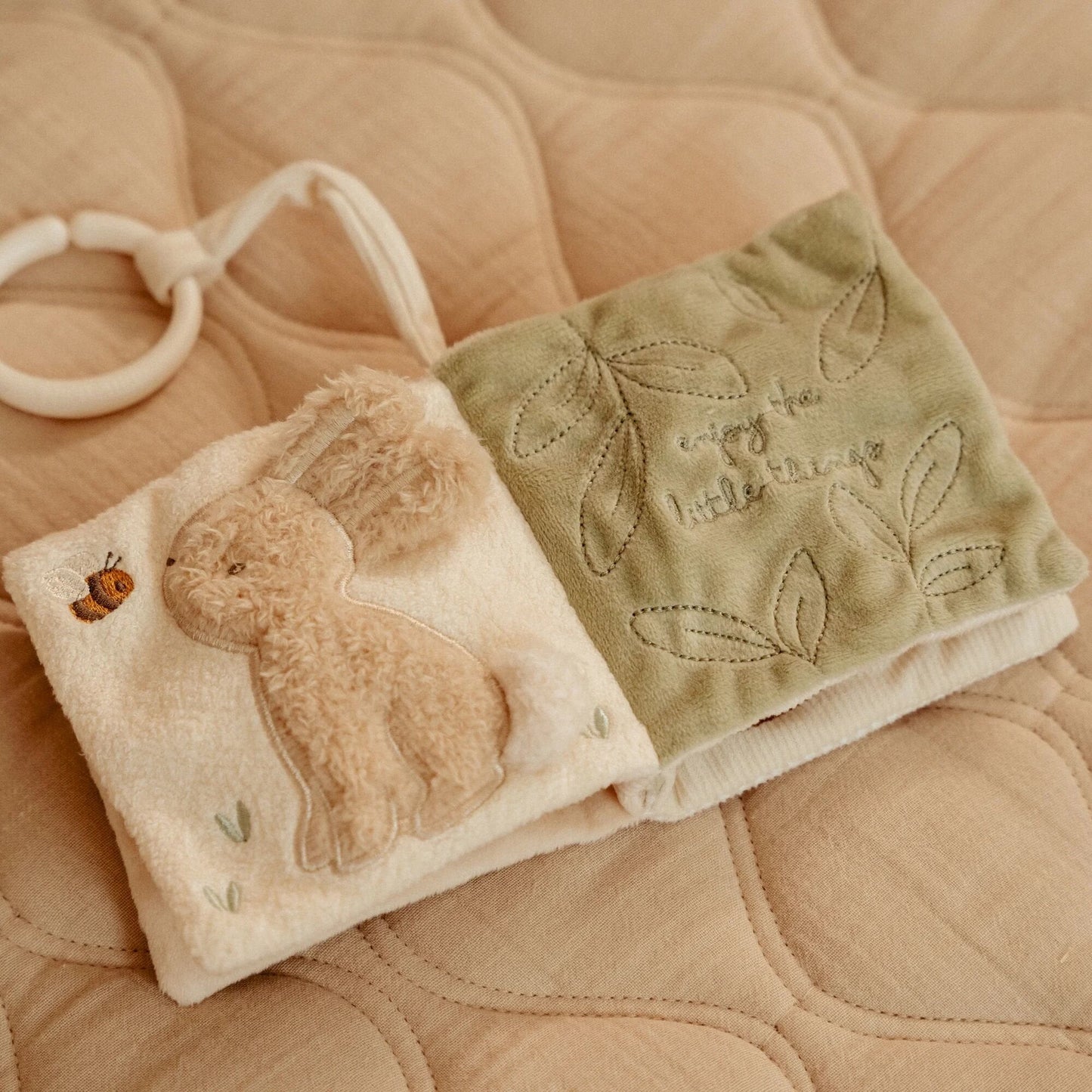Buggybuch Little Goose Newborn Naturals GRS Little Dutch – Aufbau