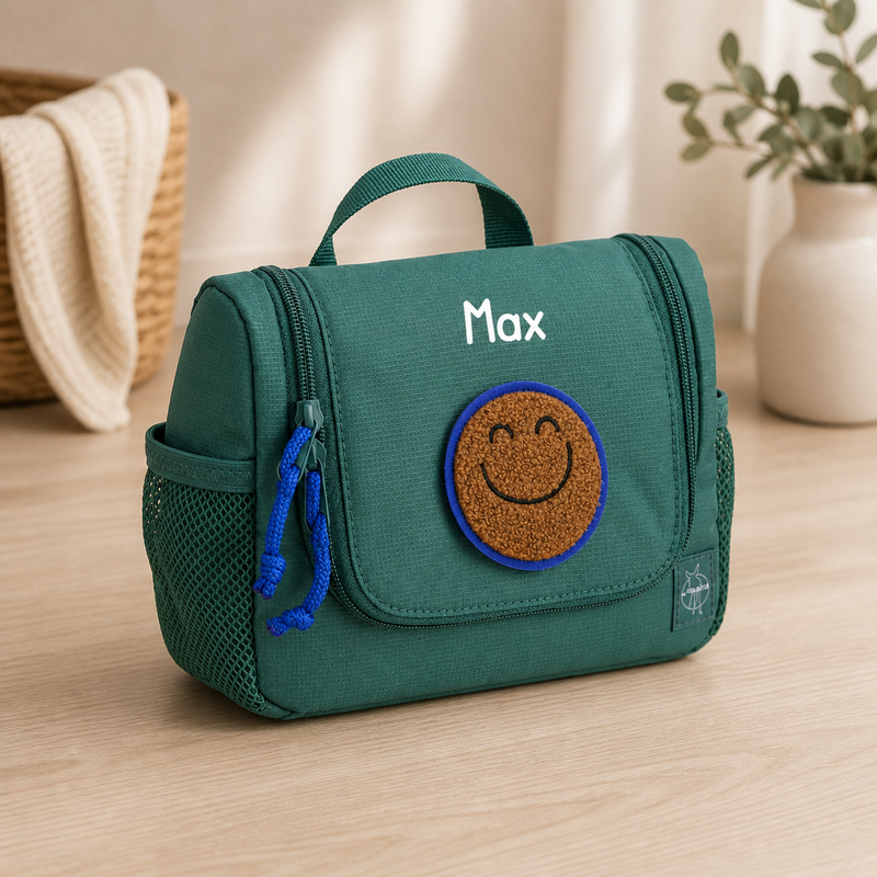Lässig Kulturbeutel Kinder Smile  - Little Gang dunkelgrün Personalisierung mit Namen