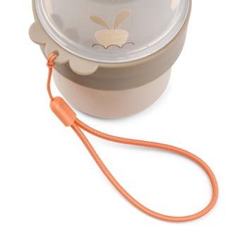 Done by Deer To go 2-way Snack-Behälter klein Birdee Sand Detailansicht