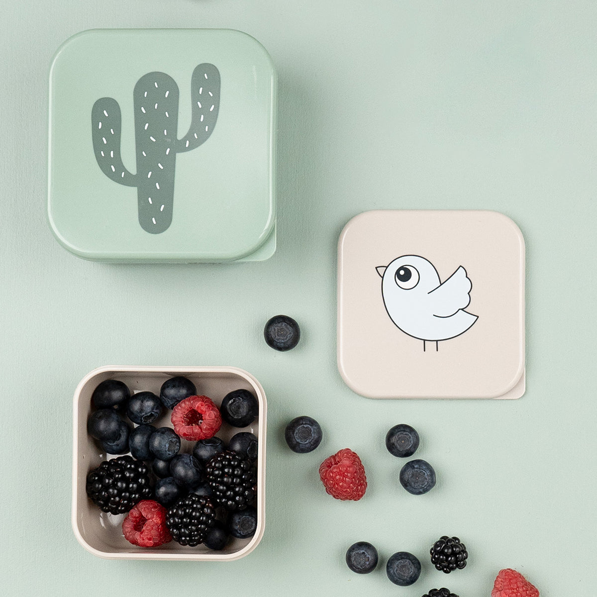 Done By Deer Lalee Snackbox Sand Mix 3 Stück – Anwendung