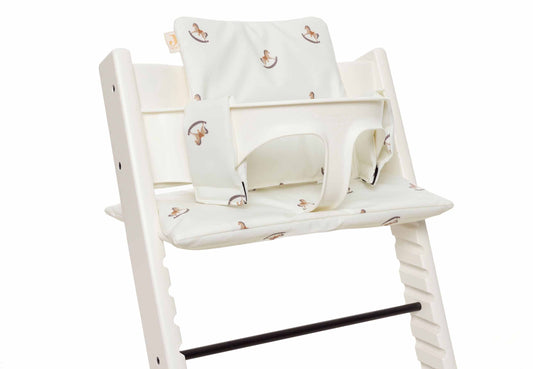 Jollein Sitzverkleinerer für Kinderhochstuhl - Nostalgic Ride 019-533-67103 Sitzverkleinerer Jollein – Studio Produktbild Frontansicht