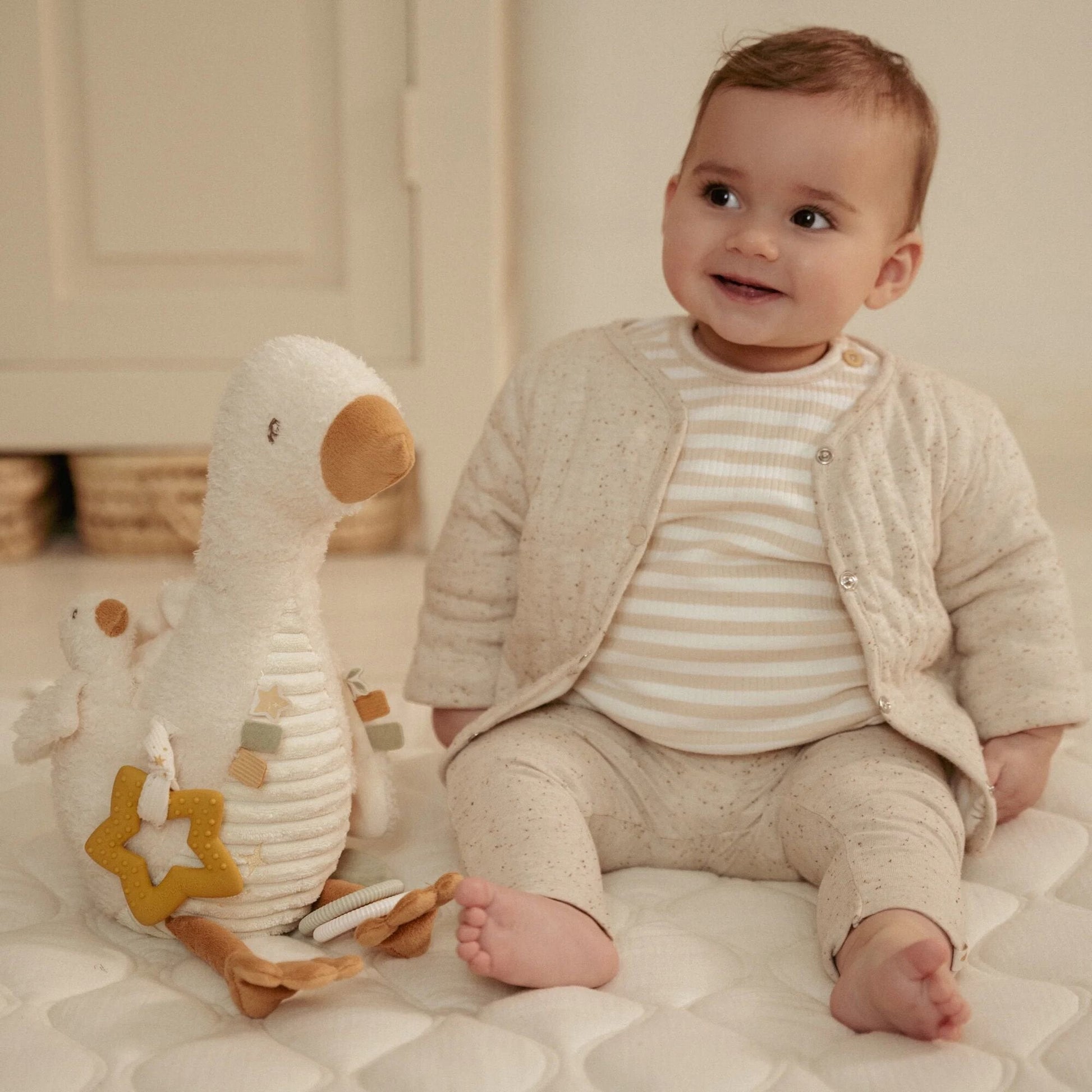 Aktivitätenkuscheltier Goose Ansicht 4