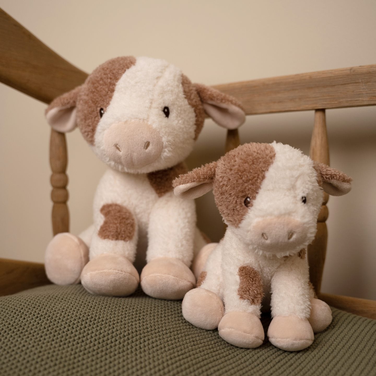 Little Dutch Kuscheltier Kuh 25 cm Little Farm LD8835