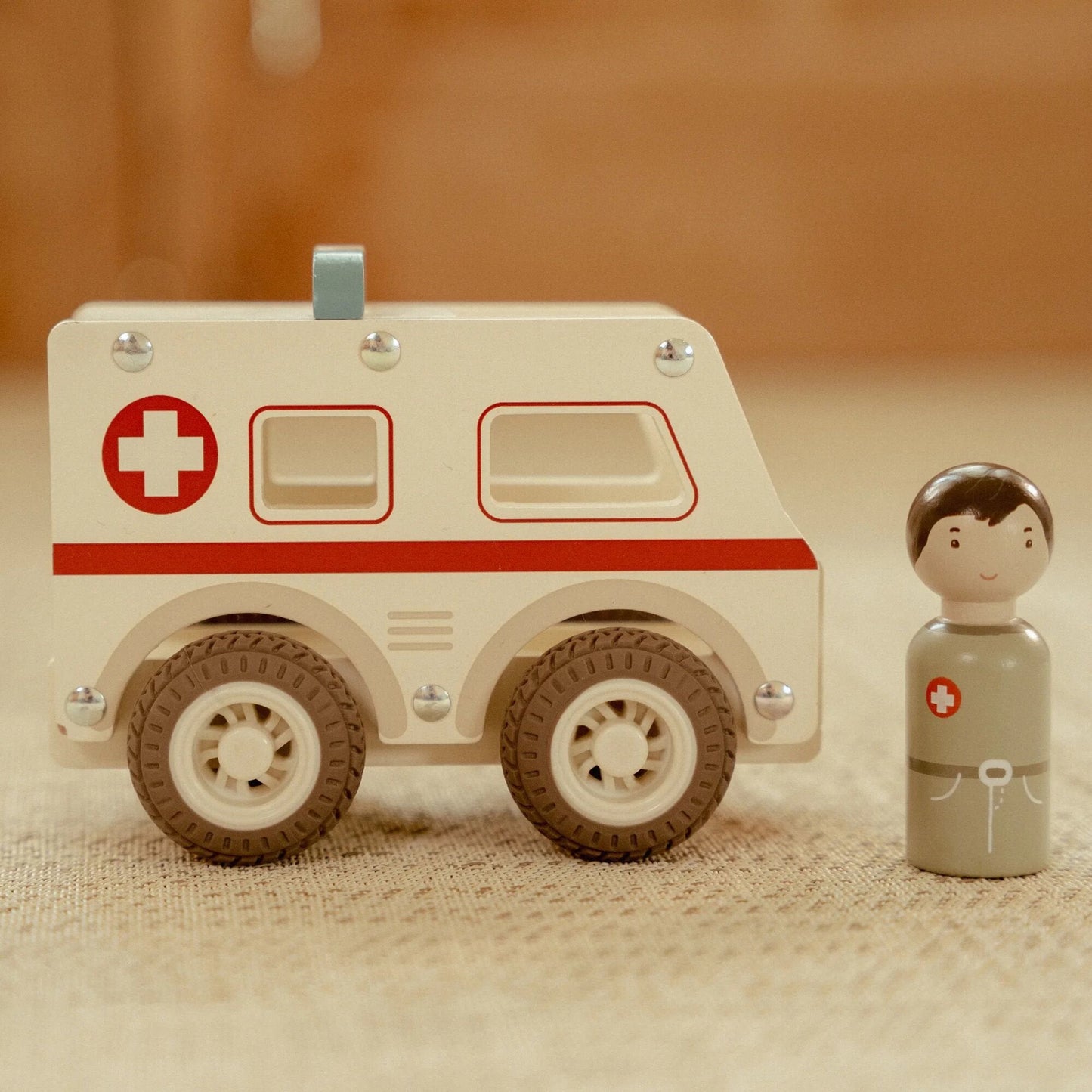 Little Dutch Krankenwagen FSC Holz LD2527