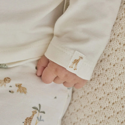 Details Ärmel Baby Langarmshirt Little Dutch Creme aus Baumwolle Bio