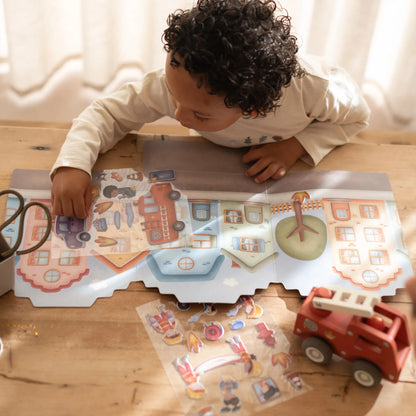 Little Dutch Essentials Stickerbuch mit Feuerwehr Thema zum kreativen Spielen