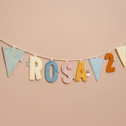 Little Dutch Girlanden Element Buchstabe M – Detailansicht