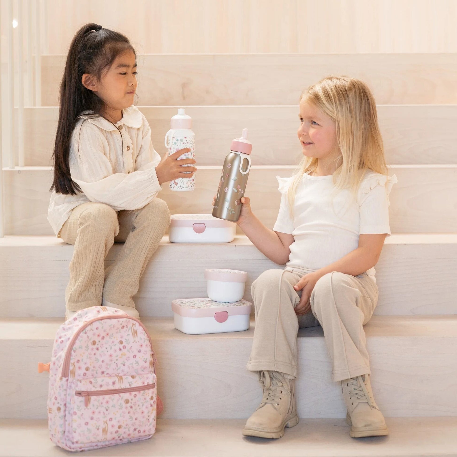 Little Dutch Lunchset Campus (Trinkflasche Pop-Up + Brotdose + Fruchtbox) - Fairy Wonders Mepal – Lifestyle