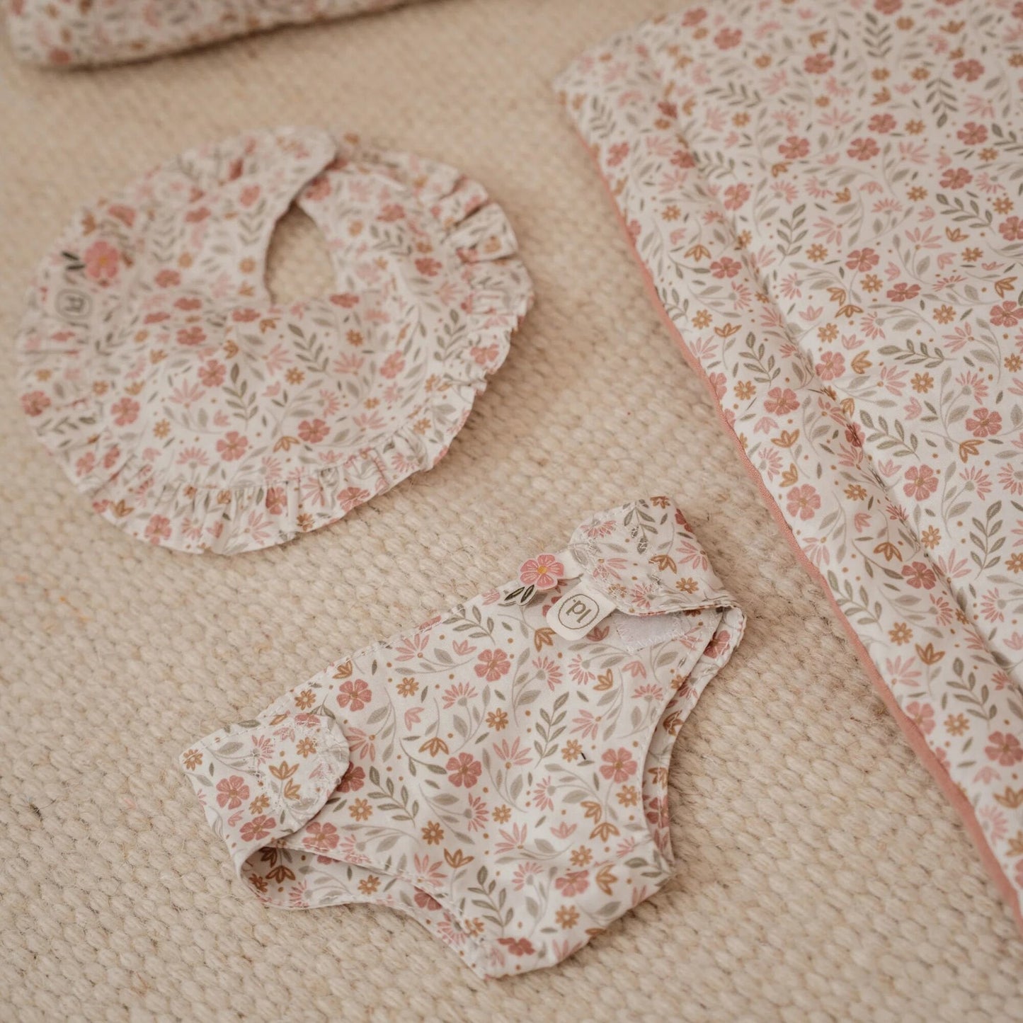 Little Dutch Puppenwickeltasche Soft Flowers – Aufbau