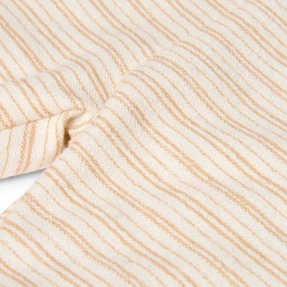 Detailansicht der braun gestreiften Babyhose Little Dutch Safari Friends mit Stretchmaterial