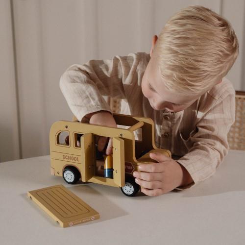 Little Dutch Schulbus Holz mit Spielfiguren – Verarbeitung