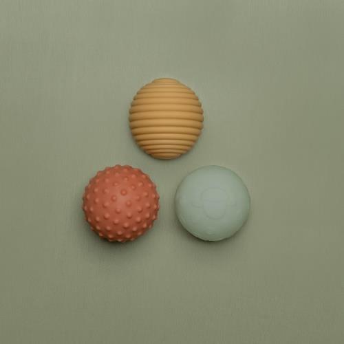 Little Dutch Sensorikbälle Farm 3er-Set – Anwendung