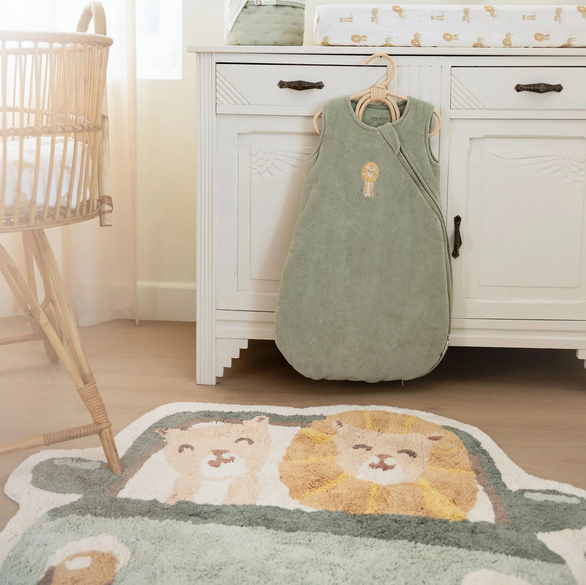 Safari-Teppich von Little Dutch -Kinderzimmerteppich in Autoform