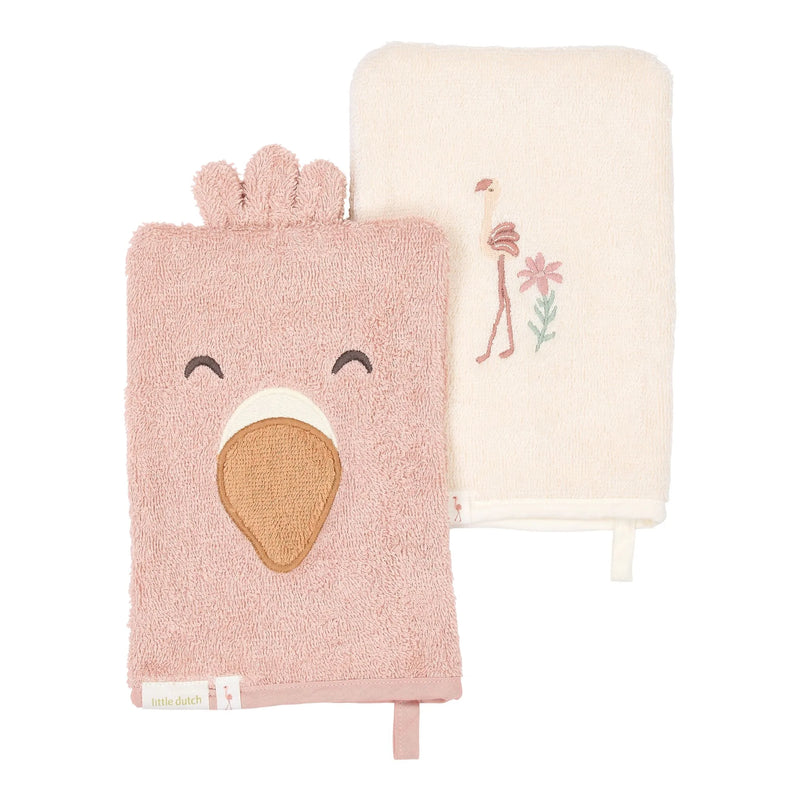 Waschlappen in Flamingoform und einer mit Flamingostickerei