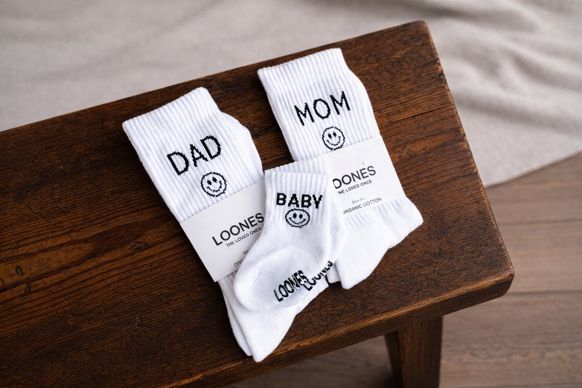 Loones MOM·DAD·BABY 3er Set Familiensocken Studio Aufnahme alle drei Paar