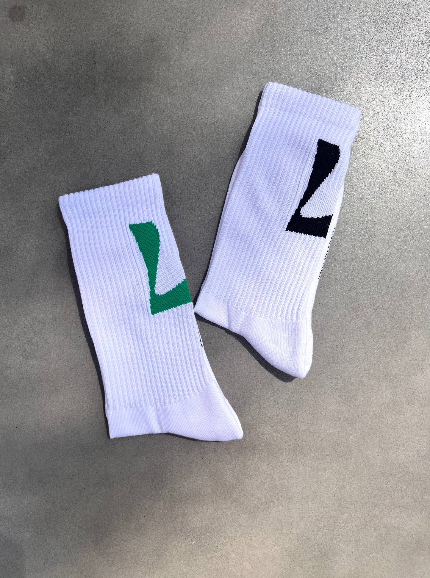 Loones THE BIG LO | 2er Set | black & green Ansicht 2