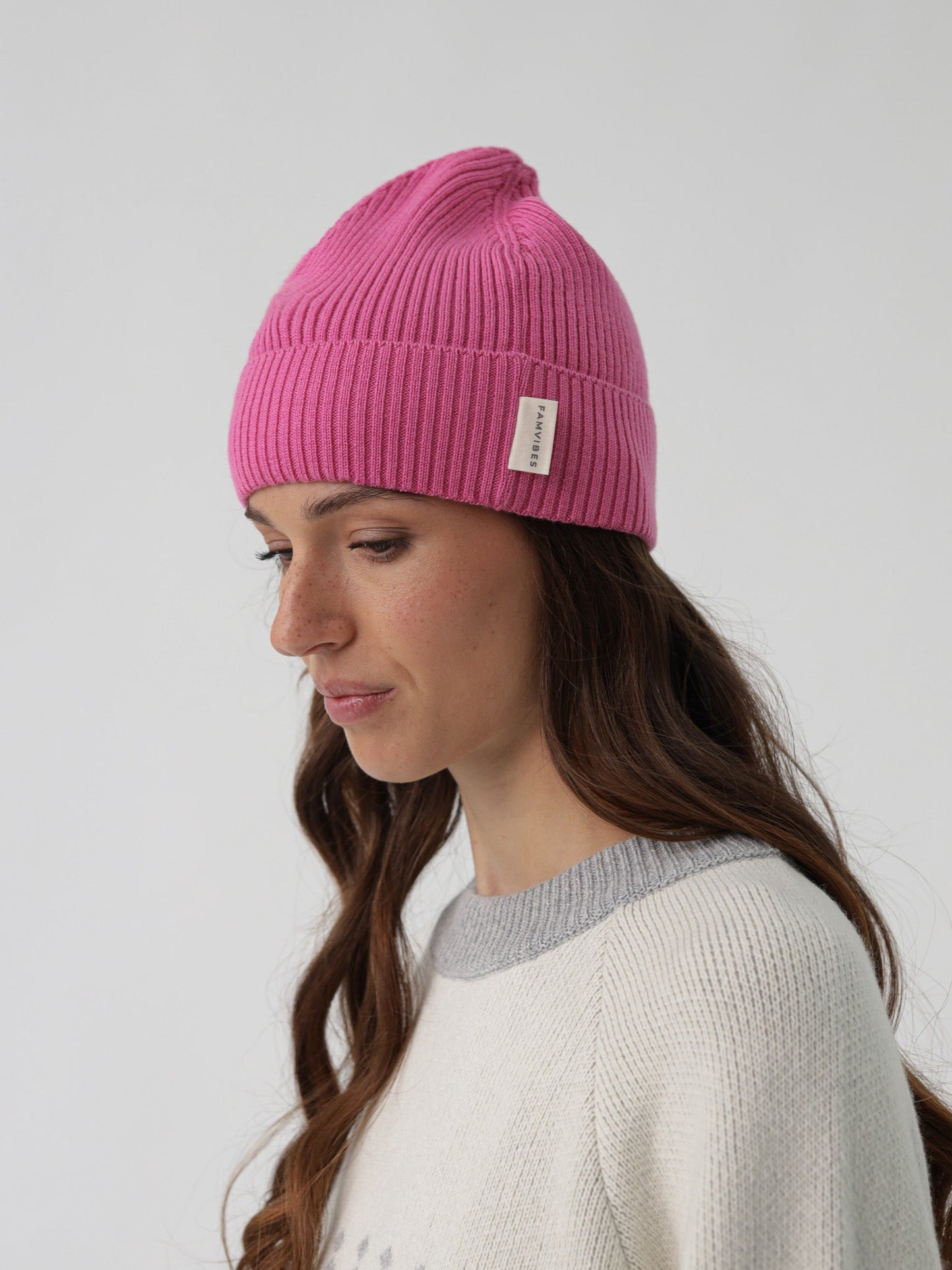 Famvibes Beanie Snuggly Adult Happy Pink