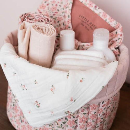 Musselintuch Swaddles 70 x 70 cm Fairy Floral / Blossom | Little Dutch – Anwendung