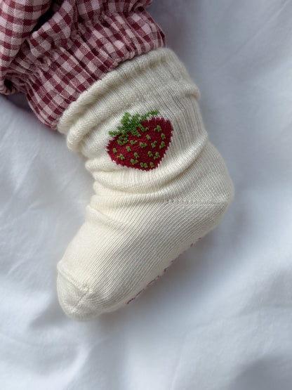 Famvibes Strawberry Socken milk